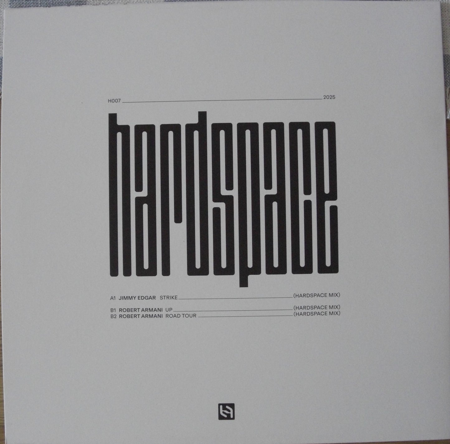 Hardspace – Volume Seven Vinyl, 12", EP purple