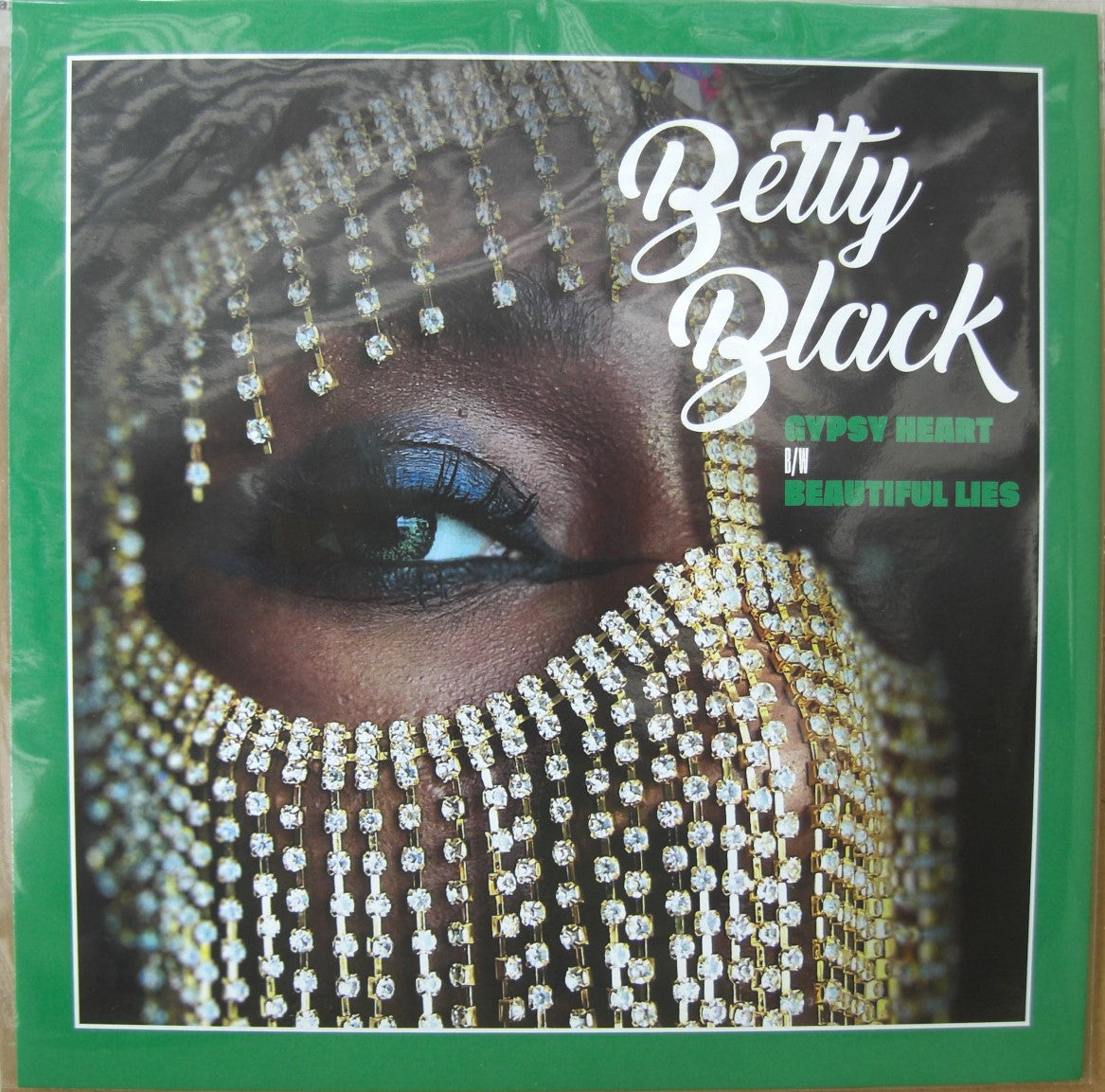 Betty Black – Gypsy Heart / Beautiful Lies 7"