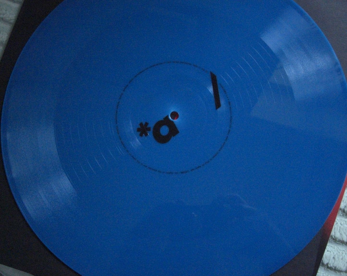 Massive Attack & Tom Waits - Boots On The Ground / The Fly Vinyl, 12", 180g, blue