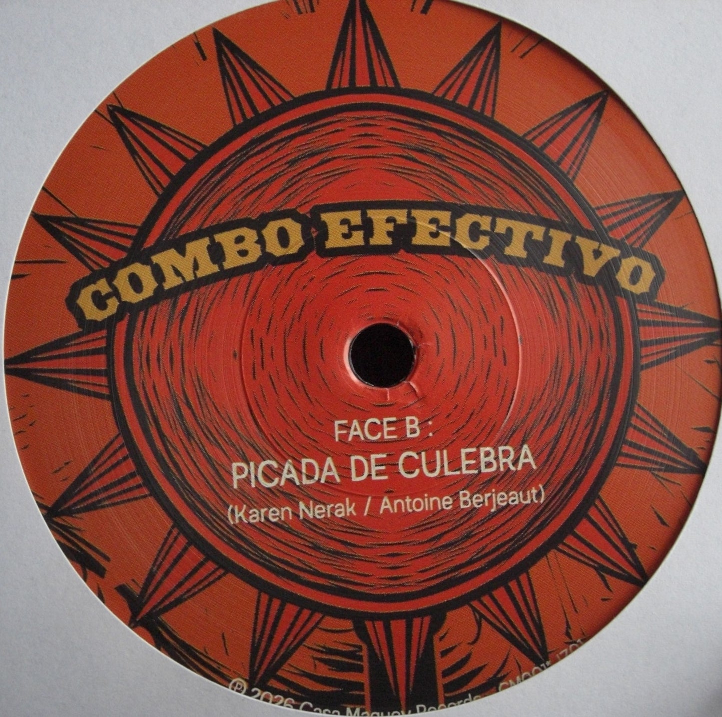 Combo Efectivo - La Llave Maestra / Picada De Culebra Vinyl, 7"