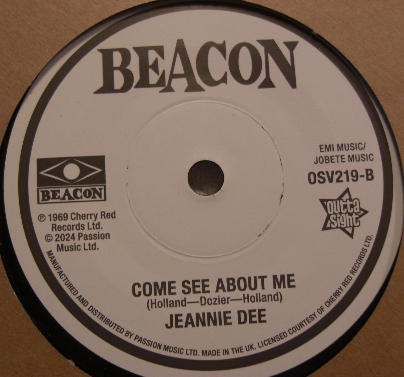 Paula Parfitt, Jeannie Dee – Love Is Wonderful 7"