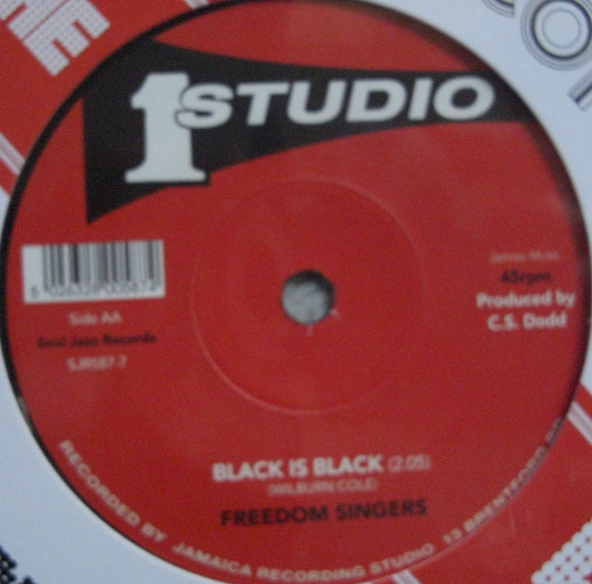 Alton Ellis / Freedom Singers – African Descendants / Black Is Black Vinilo, 7", Reedición