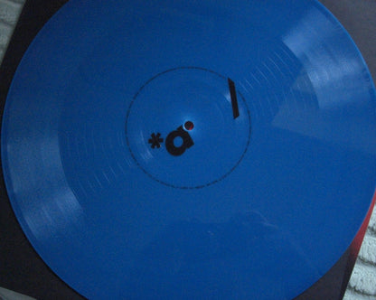 Massive Attack & Tom Waits - Boots On The Ground / The Fly Vinyl, 12", 180g, blue