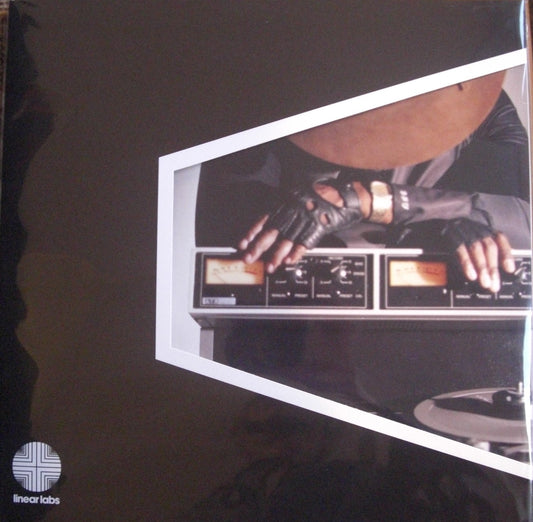 Adrian Younge – Adrian Younge Presents Linear Labs: São Paulo Vinyl, LP, Album